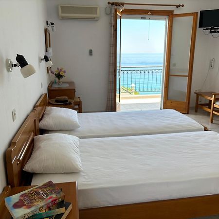 Friderica House Hotel Poros  Eksteriør billede