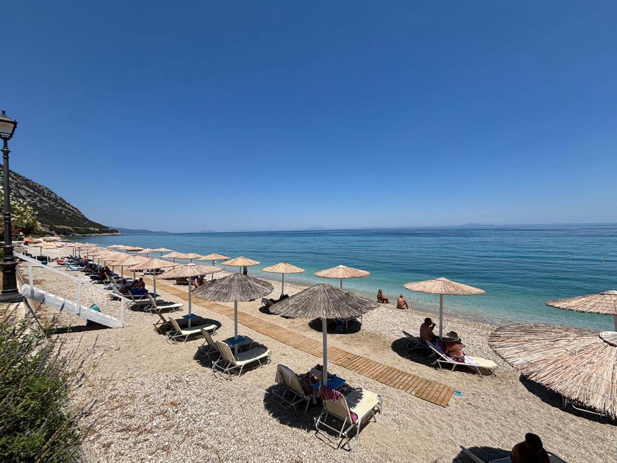 Friderica House Hotel Poros  Eksteriør billede