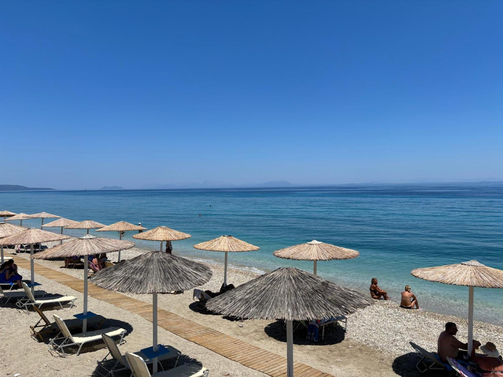 Friderica House Hotel Poros  Eksteriør billede
